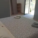 Staziona E Dormi 2,0 Couette-café 3*