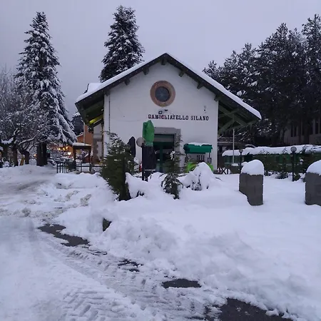 Bed & Breakfast Staziona E Dormi *