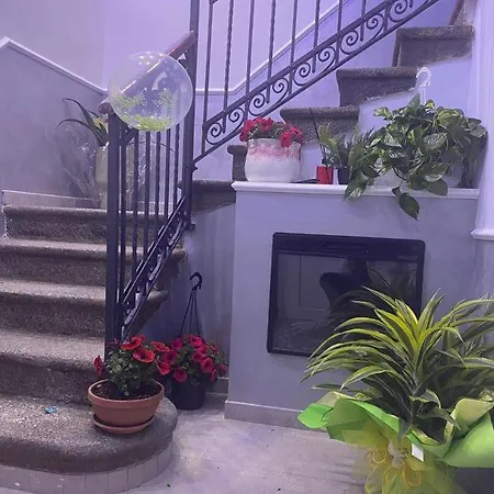 Bed & Breakfast Staziona E Dormi *