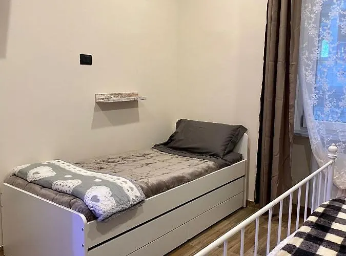 Staziona E Dormi Couette-café 3*